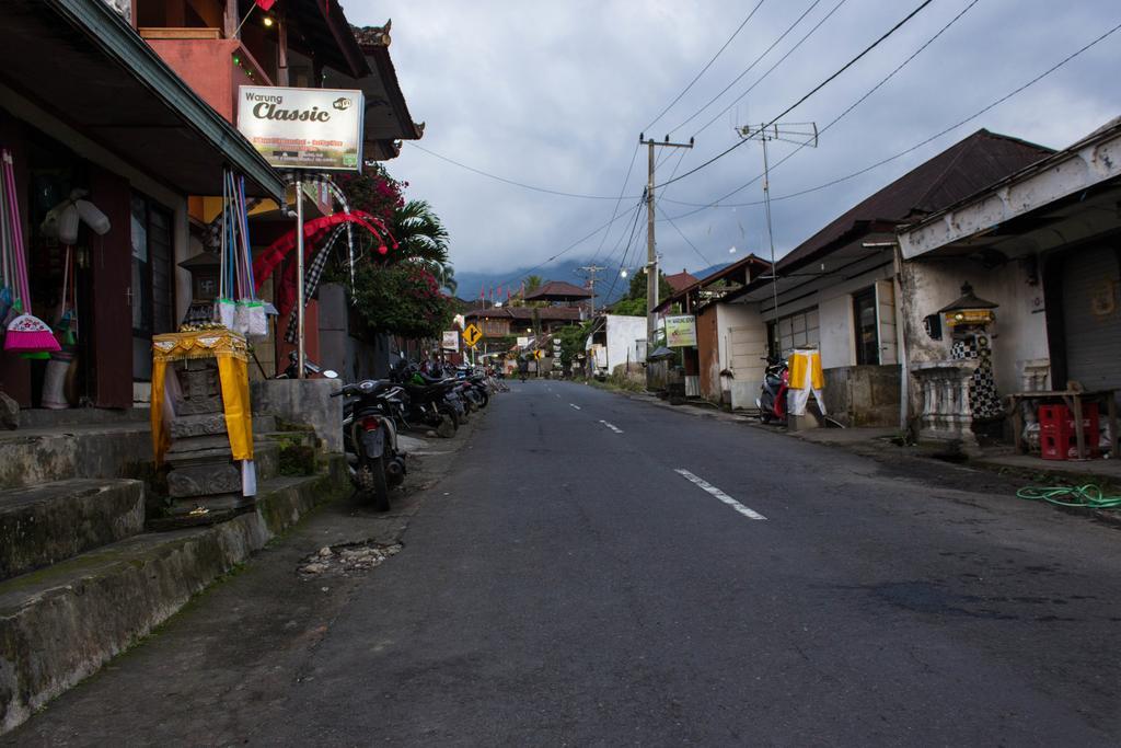 Maliana Homestay Мундук Экстерьер фото